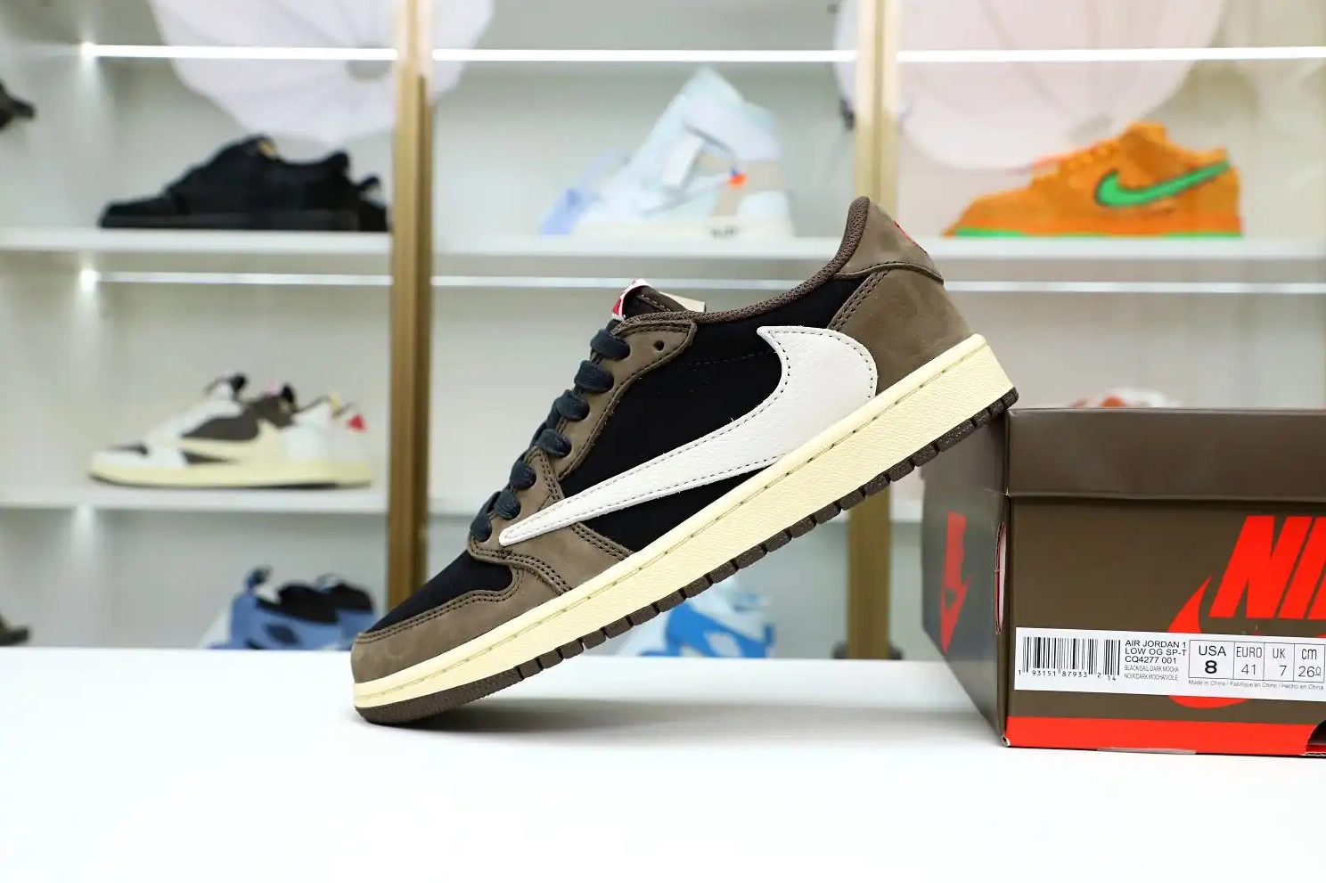 1Low Jordan TS Scott x Jordan SP Kimikick Air OG Travis 0325